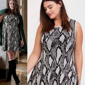 Torrid Black Gray and White Snake Print Sleeveless Sweater Dress